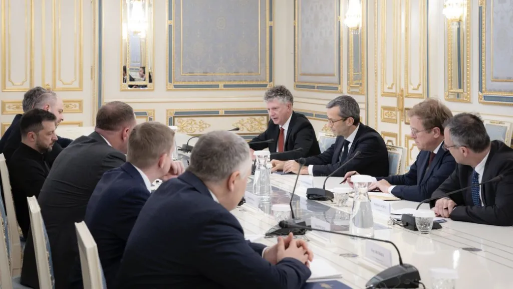 Зеленський провів зустріч із радниками лідерів ЄС та Британії: головна тема – гарантії безпеки