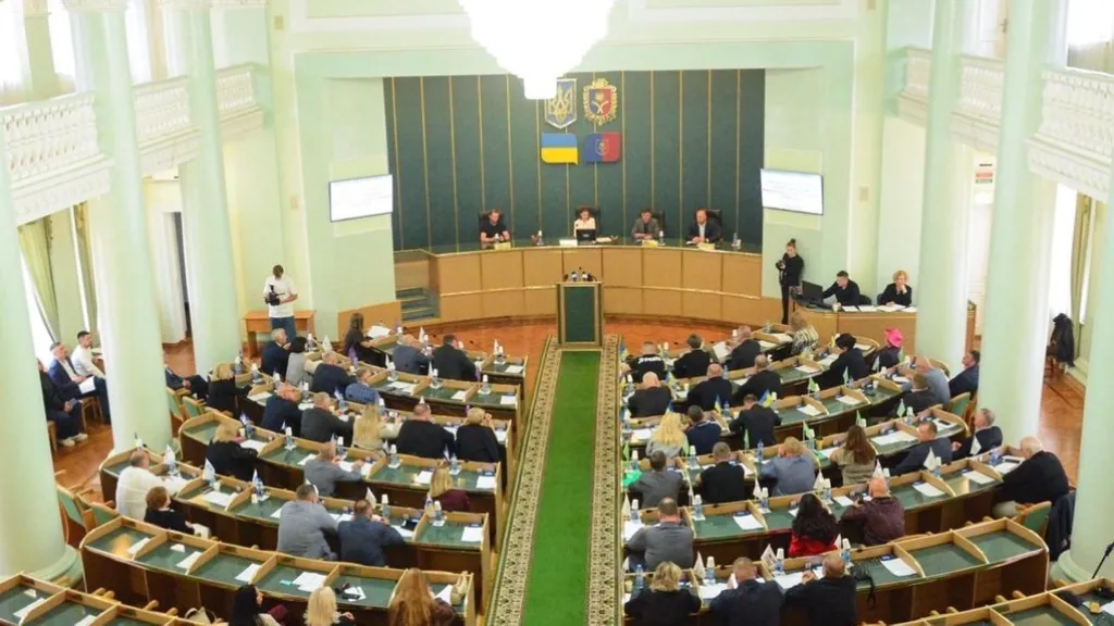 На Хмельниччині жодна жінка-депутат не скористалася правом виїзду за кордон