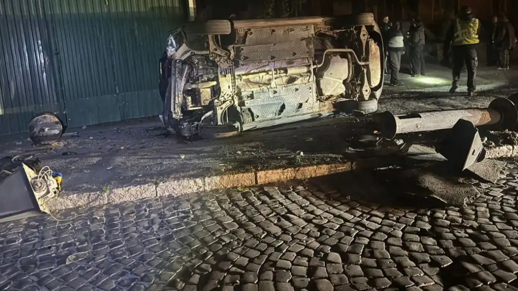 Дві ДТП на Хмельниччині: травмована пасажирка та п’яна водійка, яка врізалася в стовп