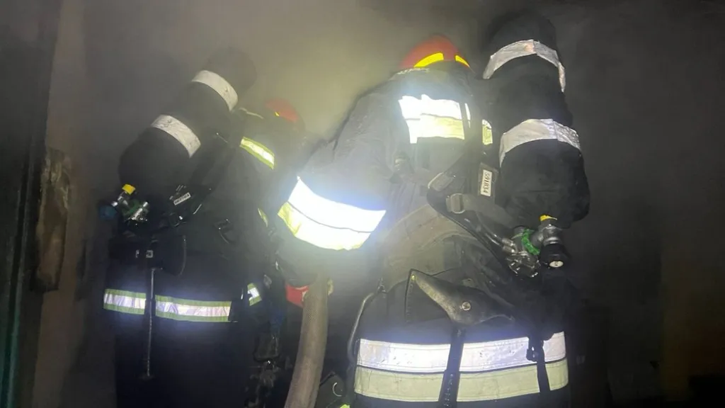 За добу на Хмельниччині сталося сім пожеж: двоє людей загинули