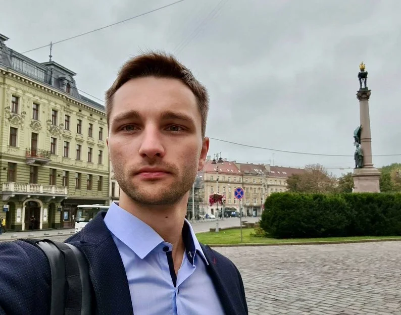Пам’ятник Богдану Хмельницькому у Хмельницькому законсервують після пошкоджень від обстрілу