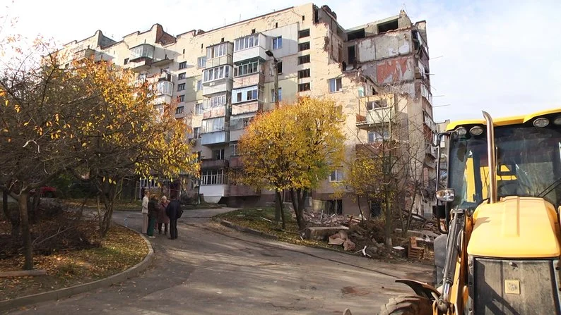 Для будинку в Хмельницькому, де стався вибух, зведуть захисний саркофаг