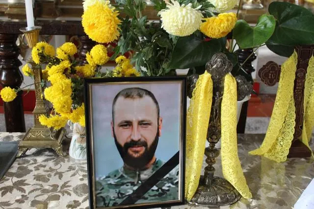 Троє військових з Хмельниччини повернулися додому «на щиті»