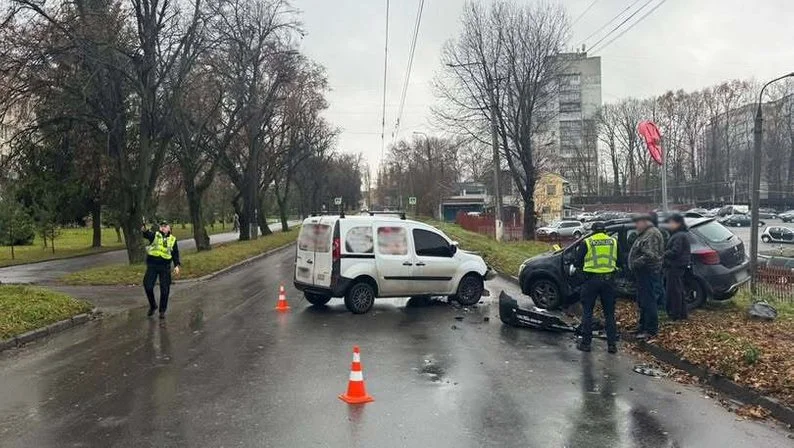 На Хмельниччині внаслідок двох ДТП загинула одна людина, ще одна отримала травми