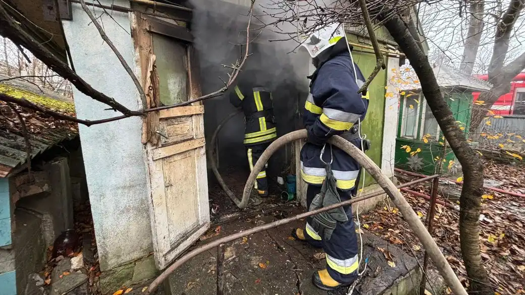 У селі Куча на Хмельниччині під час пожежі загинула літня жінка
