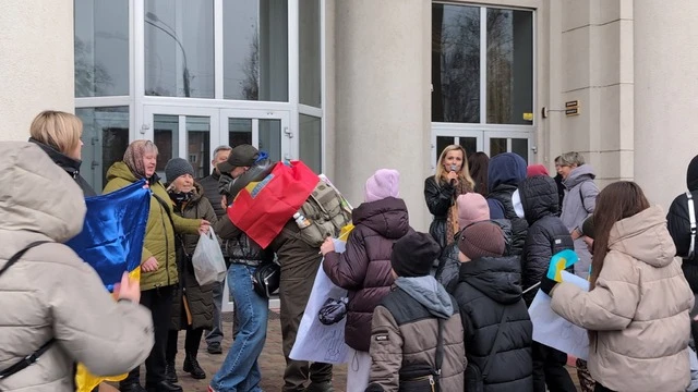 До рідної Славути повернувся старший сержант Сергій Оберман після понад двох років полону