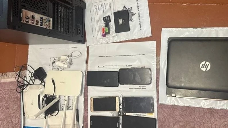Трійцю хакерів з Харкова та Хмельницького судитимуть за продаж викрадених даних Reddit