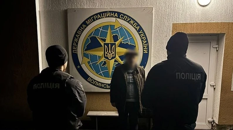 Після звільнення з колонії: на Хмельниччині іноземця готують до примусового видворення