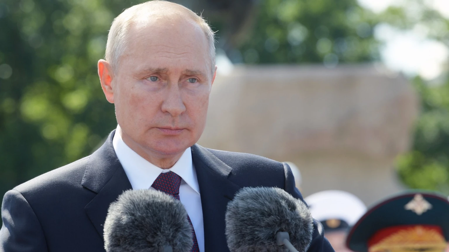 Розсекречені розмови Путіна і Буша: Україна — “штучна держава” ще на початку 2000-х