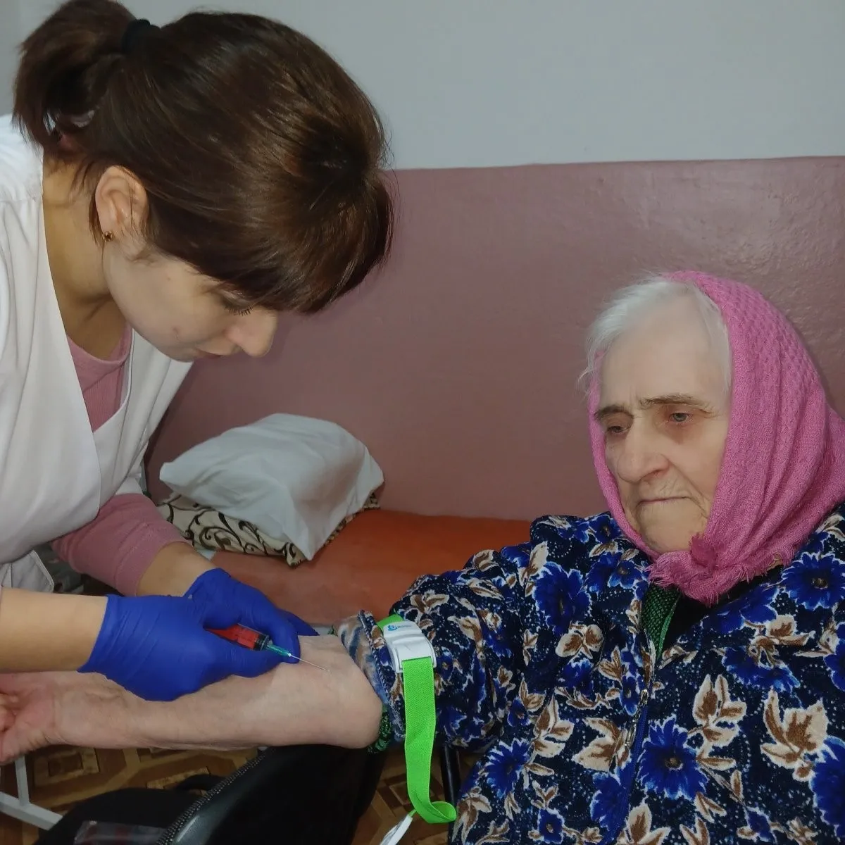Медична турбота без виїздів: у Лісоводському інтернаті організували планові обстеження