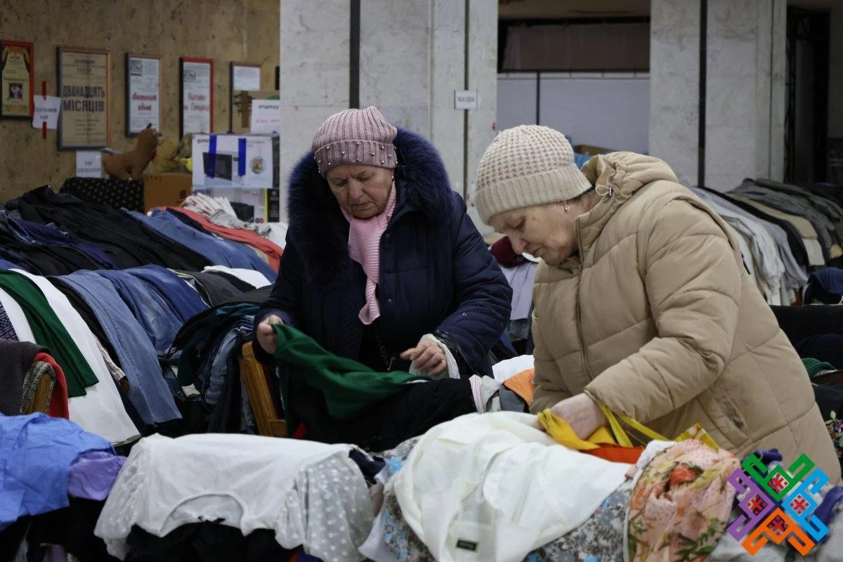 Хмельниччина продовжує підтримку ВПО через гуманітарний центр