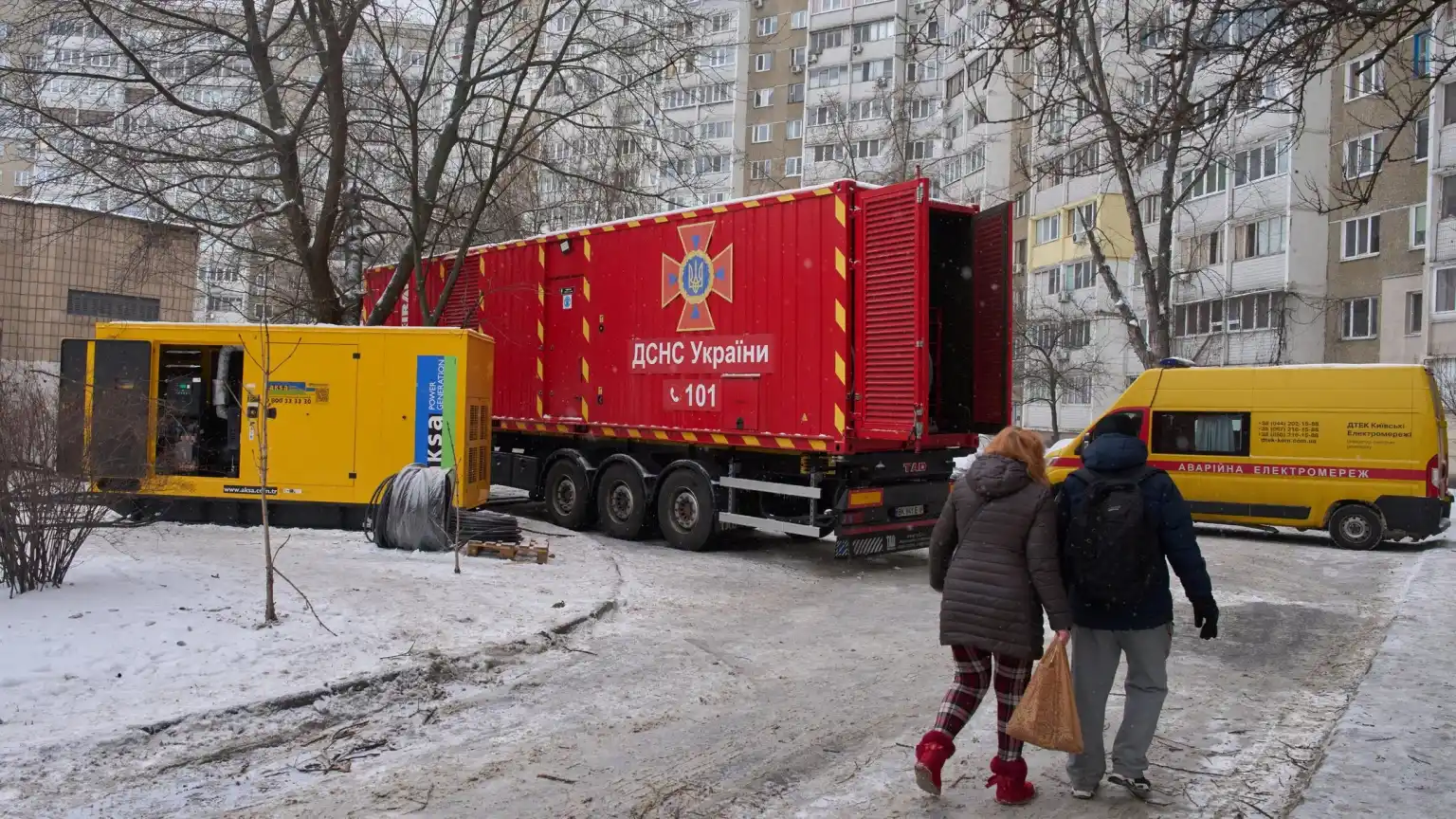 Трамп звинуватив Україну у затягуванні миру, а над Іраном закрили небо