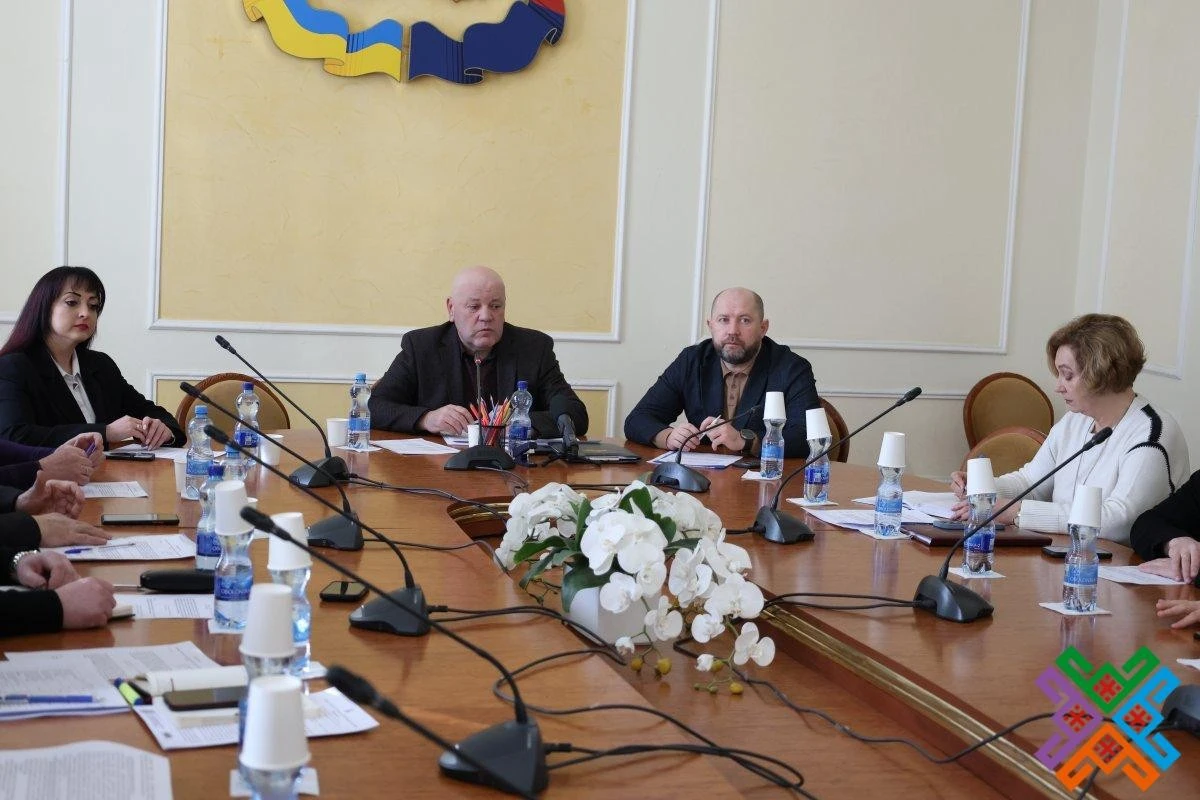На Хмельниччині обговорили податкові пільги, житло та освіту для ветеранів