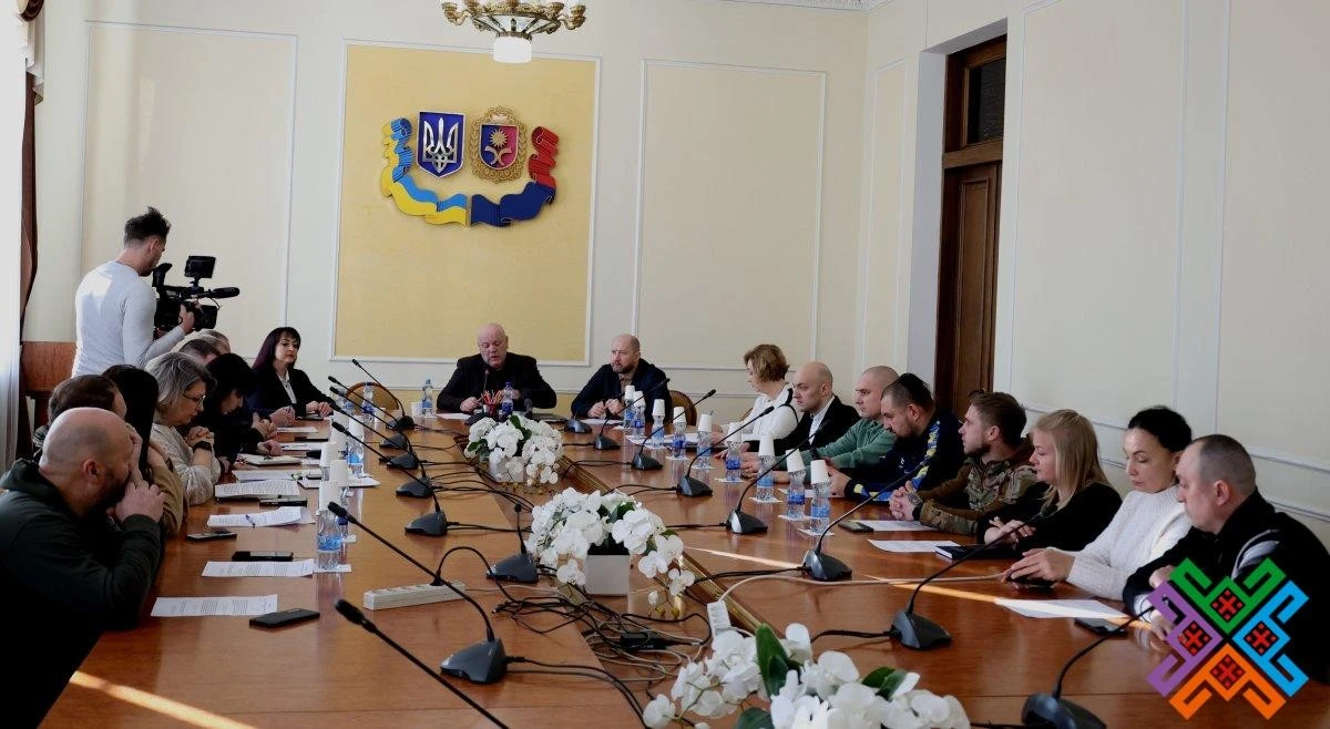 На Хмельниччині обговорили податкові пільги, житло та освіту для ветеранів