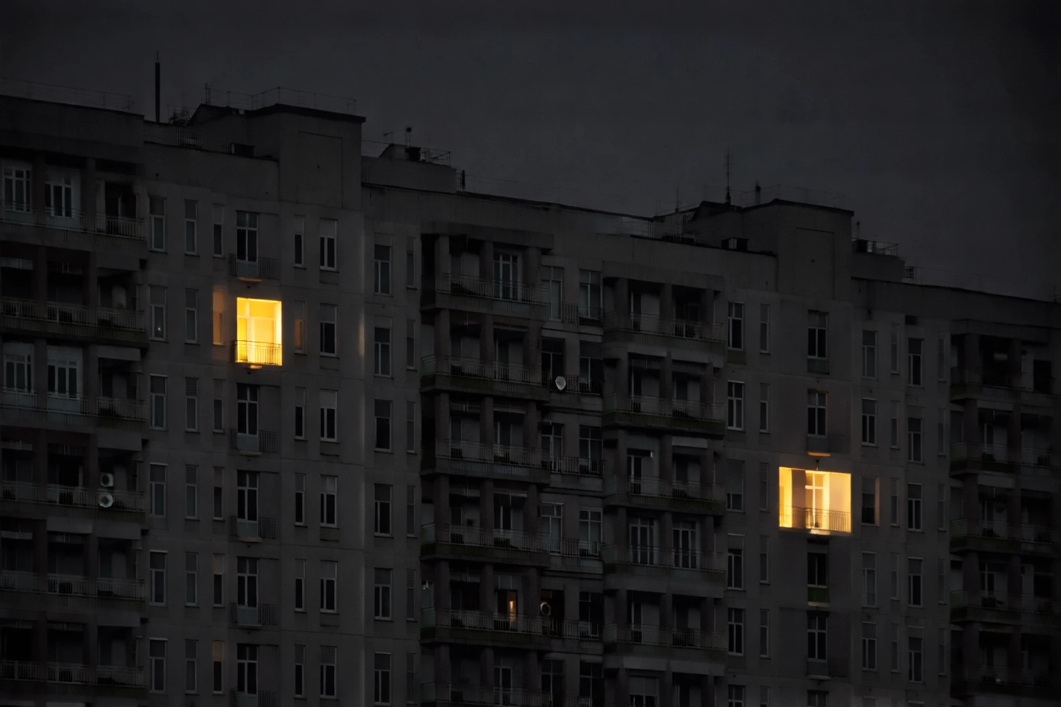 Графік відключення світла в Хмельницькому та області на 22 лютого