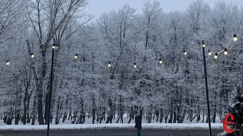 Весняне тепло вдень і слизькі дороги вночі: якою буде погода 5 березня на Хмельниччині