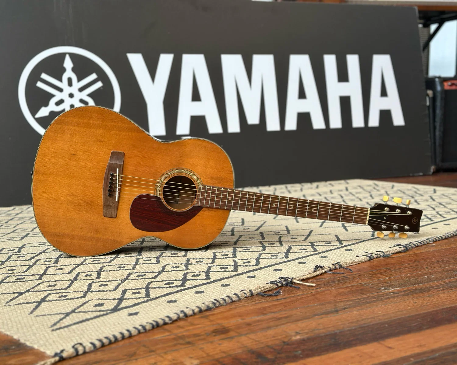 Yamaha FG vs Yamaha FS: яку акустичну гітару обрати