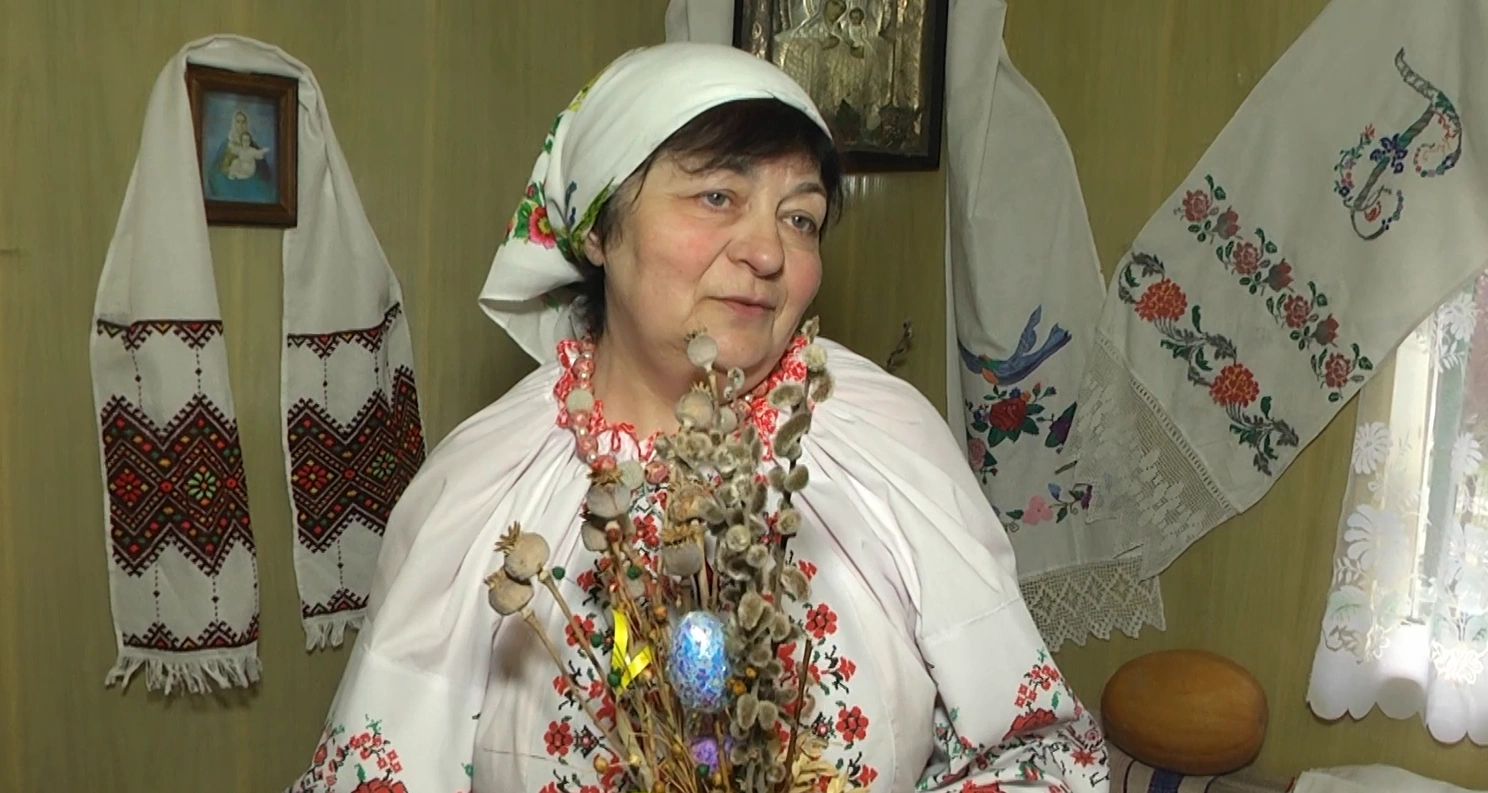Смак віків: як у селі на Хмельниччині зберігають автентичні секрети великодньої випічки