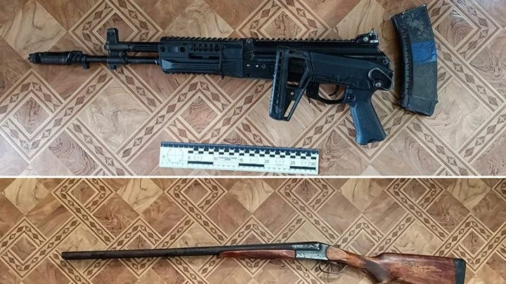 ДТП з несподіваним фіналом: на Теофіпольщині в автівці та вдома у водія знайшли арсенал зброї