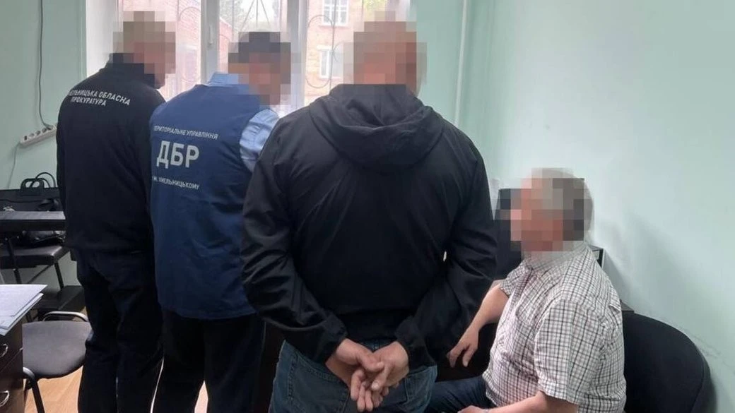 Маніпуляції на місці загибелі підлітка: на Хмельниччині судитимуть двох правоохоронців