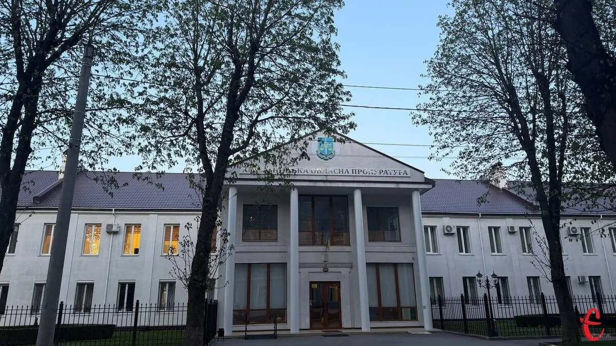 Хмельницькі прокурори масово повертають статус осіб з інвалідністю через суди