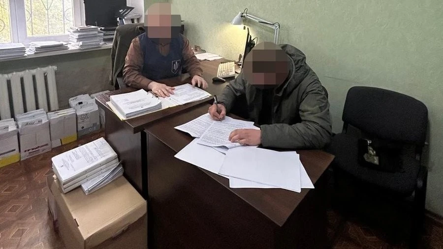Знущання замість пікніка: на Хмельниччині судитимуть військового за катування експодруги