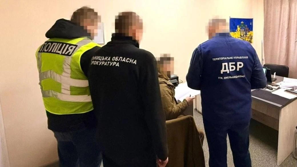 Підміна грошових доказів: перед судом постане колишній поліцейський з Хмельниччини
