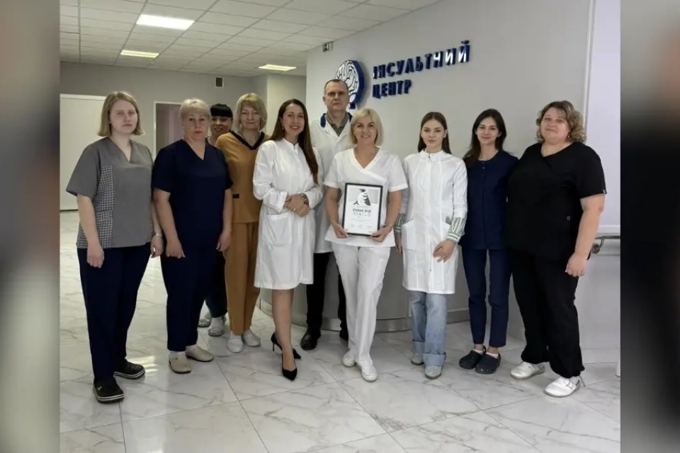 Світові стандарти порятунку життів: хмельницькі лікарі завоювали найвищу міжнародну медичну нагороду