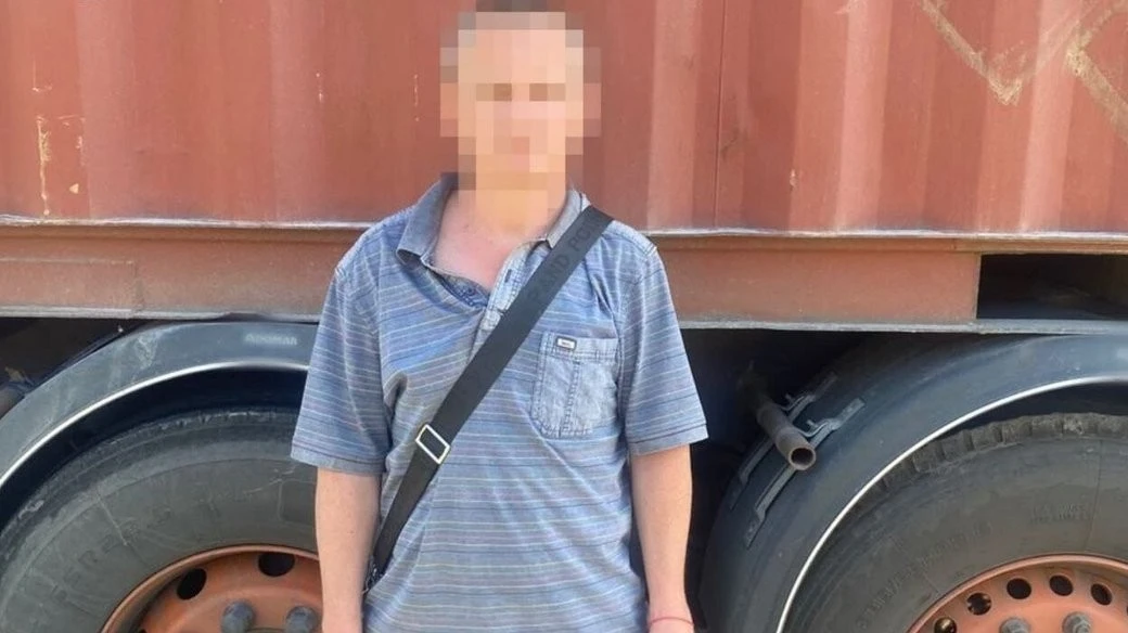 Замах на зґвалтування 13-річної дівчинки: на Хмельниччині затримали далекобійника з Одещини